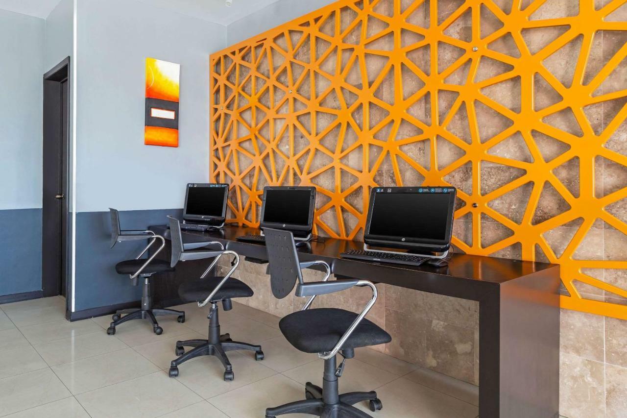 Comfort Inn Μορέλια Εξωτερικό φωτογραφία